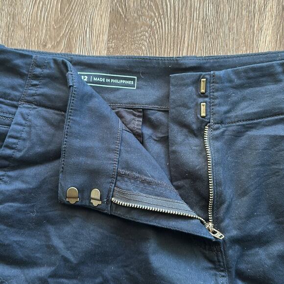 Vineyard Vines Every Day Shorts Size 12 Black 3.5" Semi Fitted Pockets - Picture 2 of 5